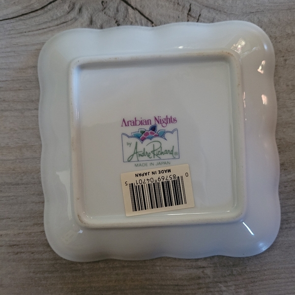 Andre Richard's Arabian Nights Japan Made Vintage Tray - Picture 2 of 2